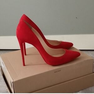 Christian Louboutin Suede Pigalle 100mm heels